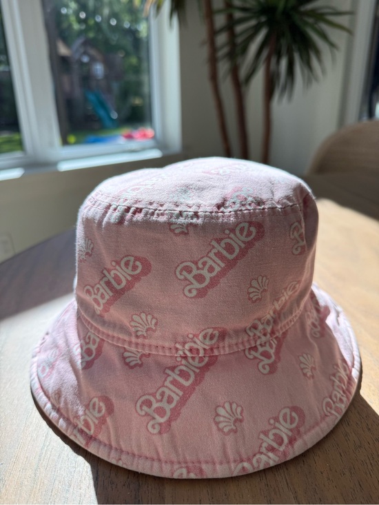 Lele Sadoughi Other - Lele Sadoughi Pink Barbie Logo Bucket Hat for Kids